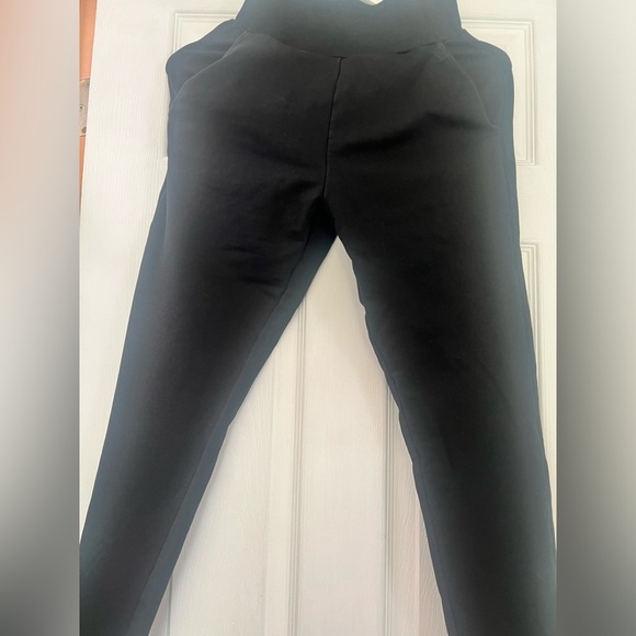 Black Meshki high waisted fitted jogger pants xs - Picture 9 of 9